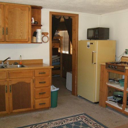 Sierra Bonita Cabins And Rv Park 과달루피타 외부 사진