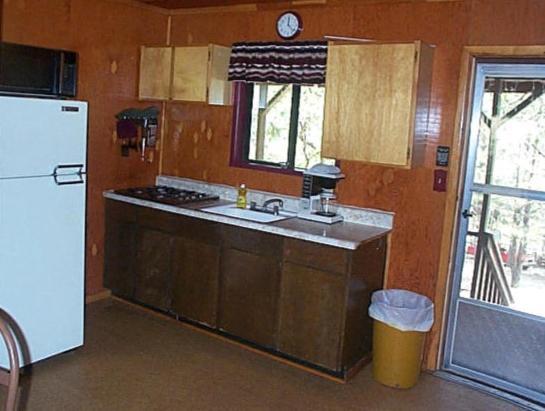 Sierra Bonita Cabins And Rv Park 과달루피타 외부 사진